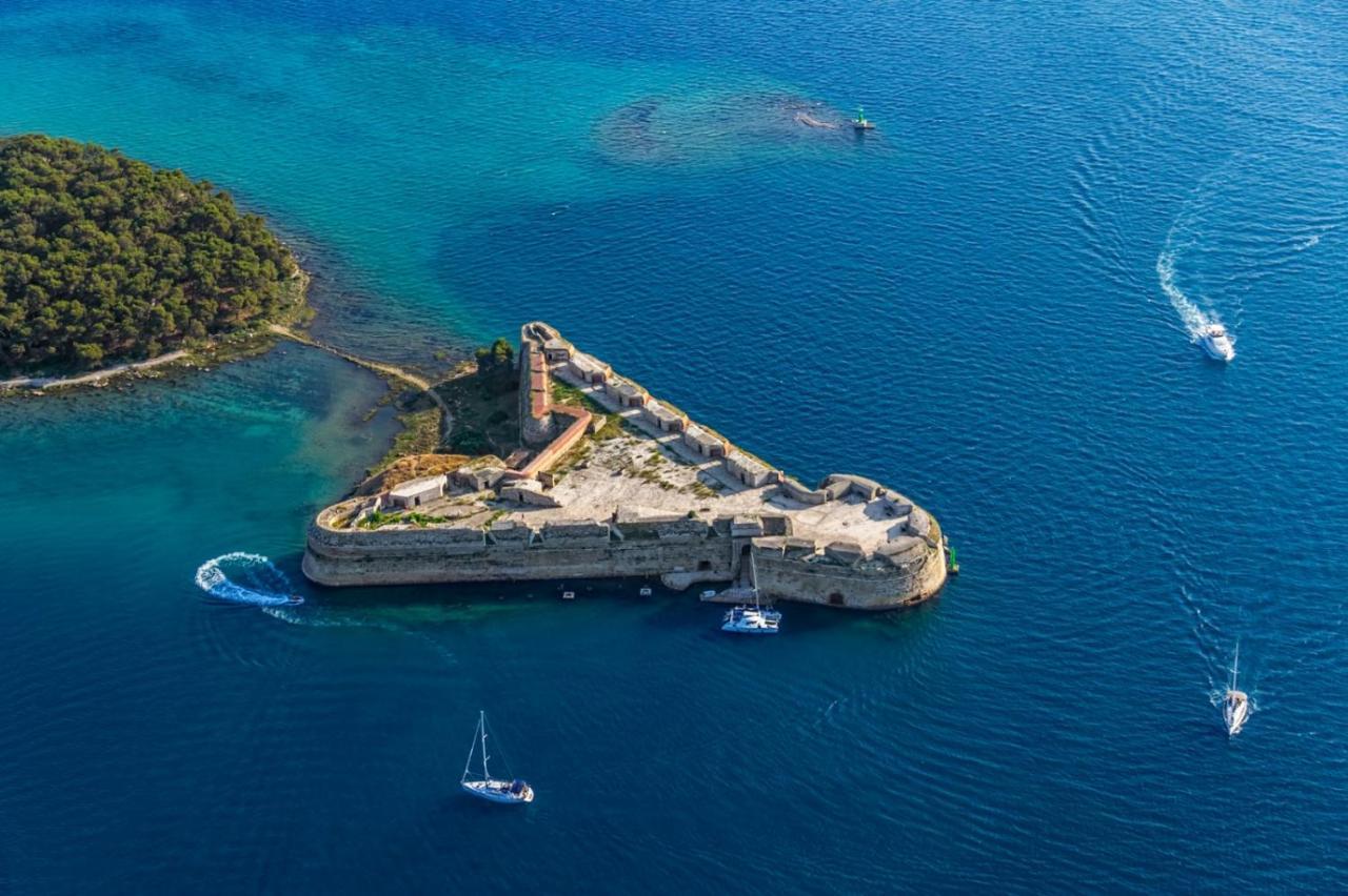 Guesthouse Brodarica Šibenik Buitenkant foto